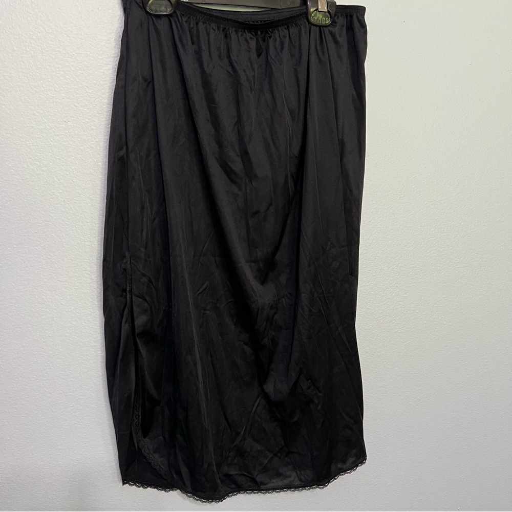 Vintage Vanity Fair Black Midi Slip Skirt‎ Sz L